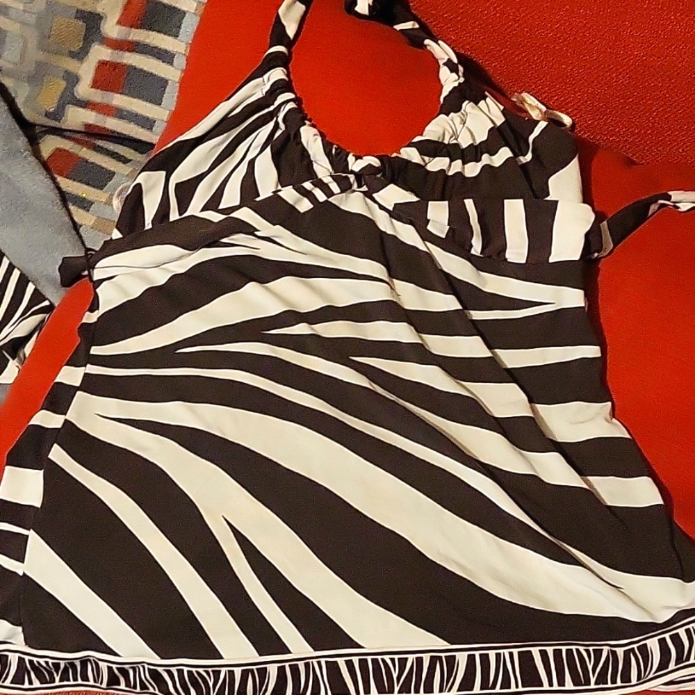 Satin tank tie around neck